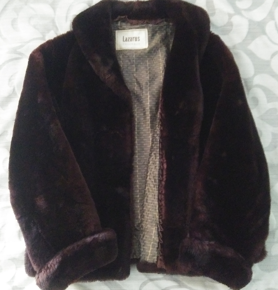 Fur coat hip length